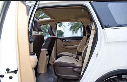 全新宝骏730自动挡，除了空间更大，还有什么其他特点？