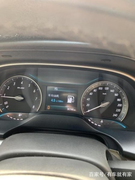 2000公里全程高速需要多长时间？1.4T油费多少？