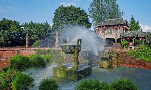 被誉为民间“火龙之乡”的四川古镇，如今不用门票，值得游玩吗？