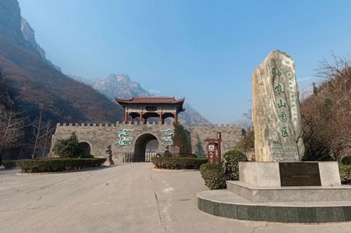 河南必去的10座山？