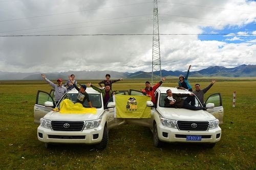 多人自驾游开什么车好？