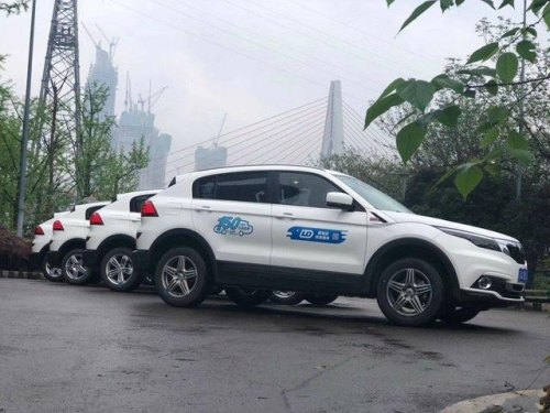 联动云租车哪种方式划算？