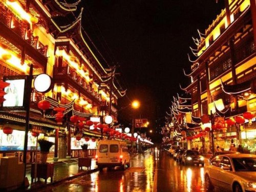 国内哪些城市或景点适合春节旅游？