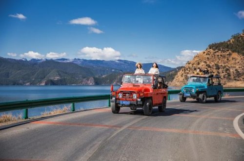 去云南坐车好还是开车好？