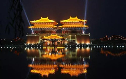 2023开封晚上必去的三个景点？
