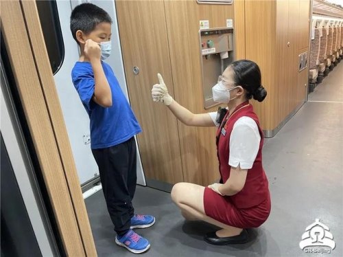 5月大的小孩疫情期间坐高铁安全吗? 5月大的小孩疫情期间坐高铁安全吗?