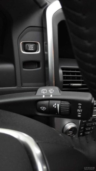 沃尔沃xc60自动雨刷怎么开 沃尔沃xc60自动雨刷怎么开