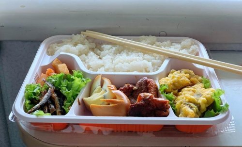 火车上吃什么当午餐