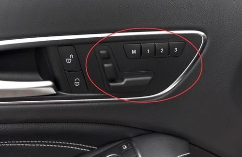 奔驰CLA怎样设置座椅记忆功能？