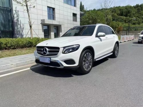 大奔glc260落地价？