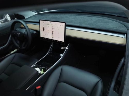 特斯拉model 3怎么挂挡？