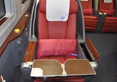 高铁商务座下车有什么待遇