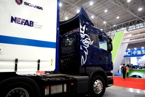 斯堪尼亚440满载油耗多少？