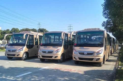 中级客车什么样子? 中级客车什么样子?