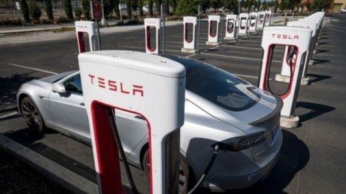 特斯拉用交流电多长时间充满？