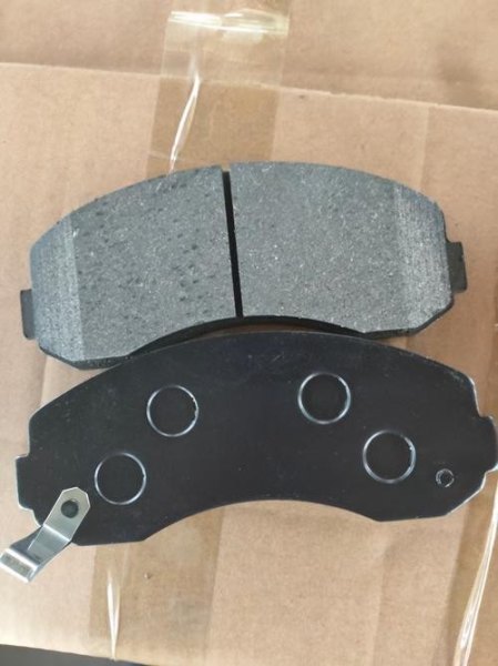 汽车刹车片多少钱一对？