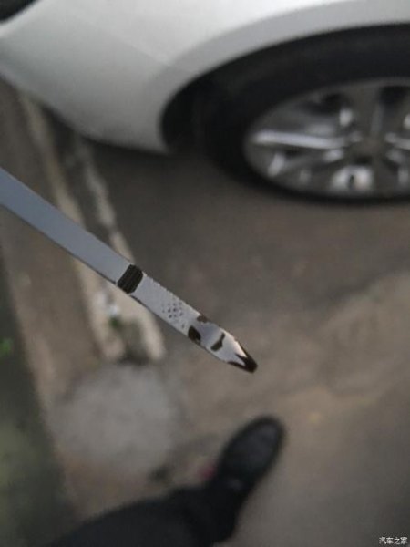 凯迪拉克机油尺怎么看正确？