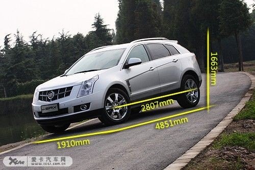 凯迪拉克srx轴距？