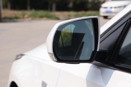 凯迪拉克ct4电动后视镜改装步骤？