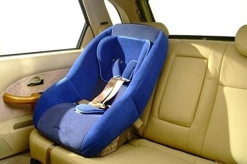 儿童座椅怎么买划算？