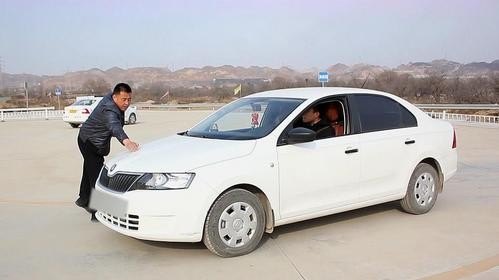 初学者练车最好的方法？