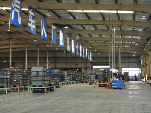 请问，在汽车配件物流里面，配送员都干嘛啊？具体一点？