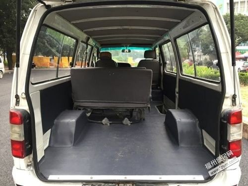 华晨金杯海狮面包车的车厢面积多少