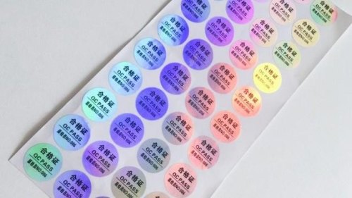 贴了很久的贴纸怎样快速撕下来? 贴了很久的贴纸怎样快速撕下来?