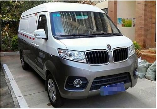 准备干快运滴，买个车，大一点面包车，有推荐的吗？