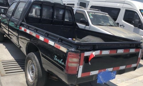 鲅鱼圈二手车皮卡汽油四驱2013年车多少钱？